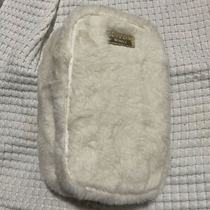 NWT - Bath & Body Works- Travel Toiletry Cosmetic Bag with Strap